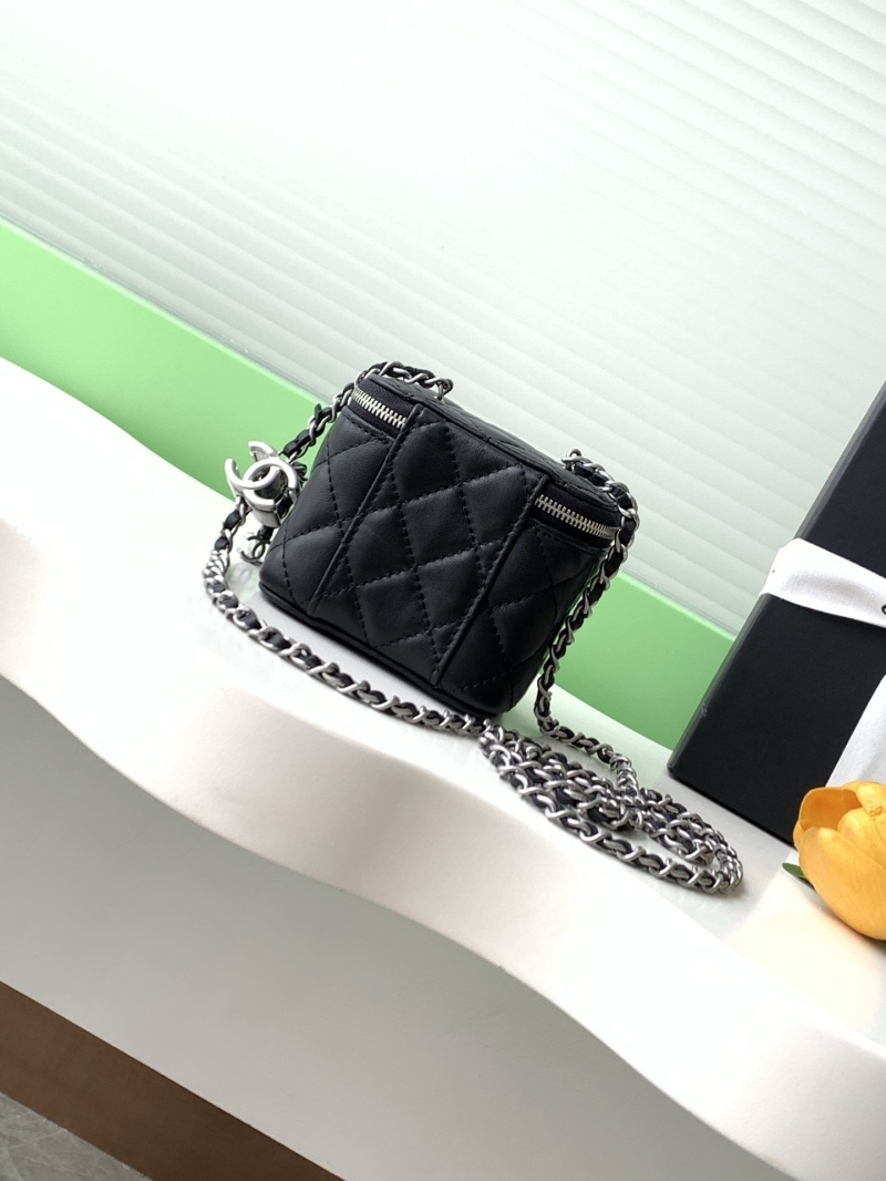 Ch**el cosmetic bags